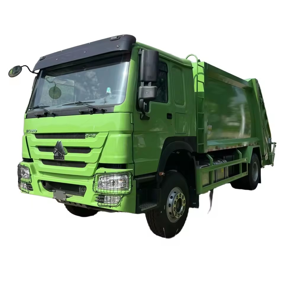 Sinotruk 4x2 المحمول الخلفي شاحنة ضغط القمامة محرك الديزل ، ناقل نقل يدوي ثقيل النواة