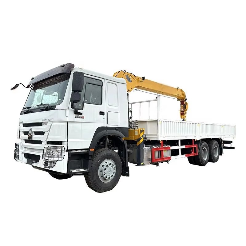 Sinotruk Howo 10 طن رافعة البوم التلسكوبية شاحنة 6x4 رافعة شاحنة للبيع
