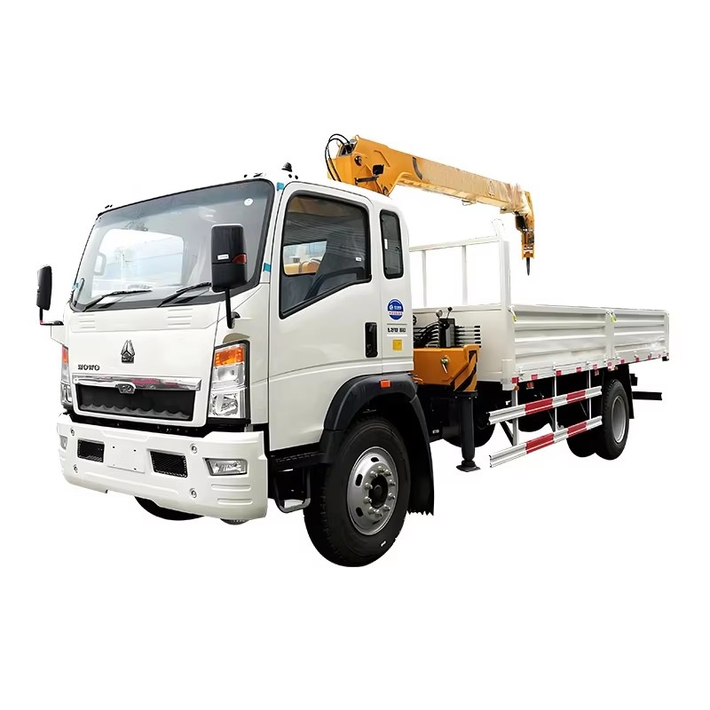 Sinotruk Howo بوم رافعة شاحنة 5 طن شاحنة ركبت رافعة لرفع الوزن