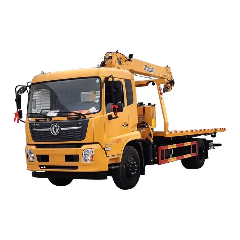 Dongfeng KR 4x2 شاحنة السحب المسطحة المثبتة مع رافعة 8 طن لإنقاذ الطوارئ ، الطريق Cle