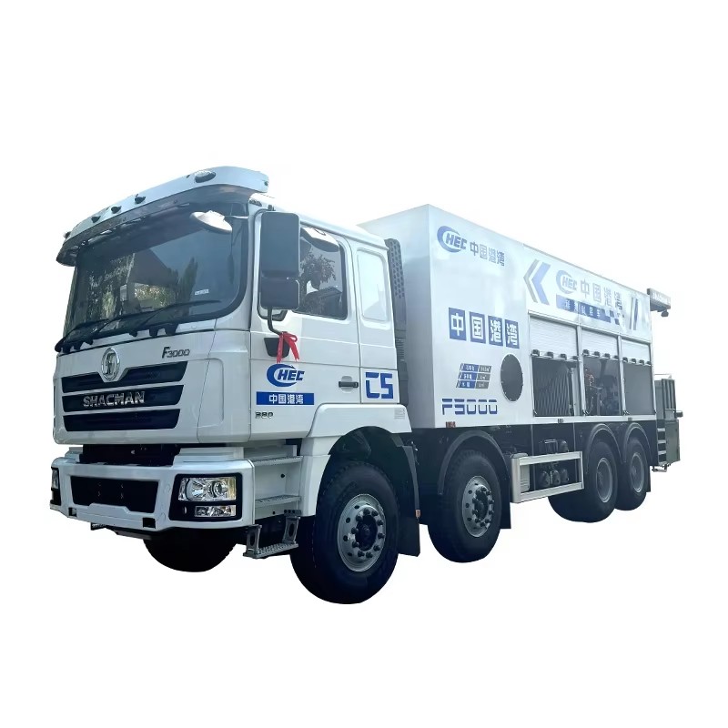 شاكمان F3000 ثقيلة 8x4 الطرق آلات البناء 20CBM الطين موزع ختم الشاحنة