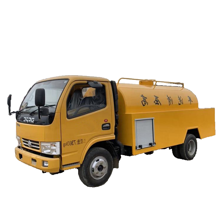4 DFAC LHD 5000L شاحنات تنظيف أنابيب الصرف الصحي عالية الضغط