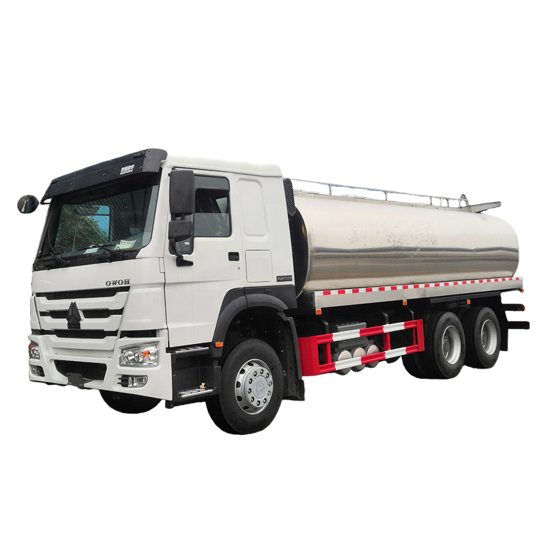 Sinotruk Howo 4X2 شاحنة ناقلة الحليب 15000L شاحنة الحليب للنقل عصير الحليب الطازج والبيرة