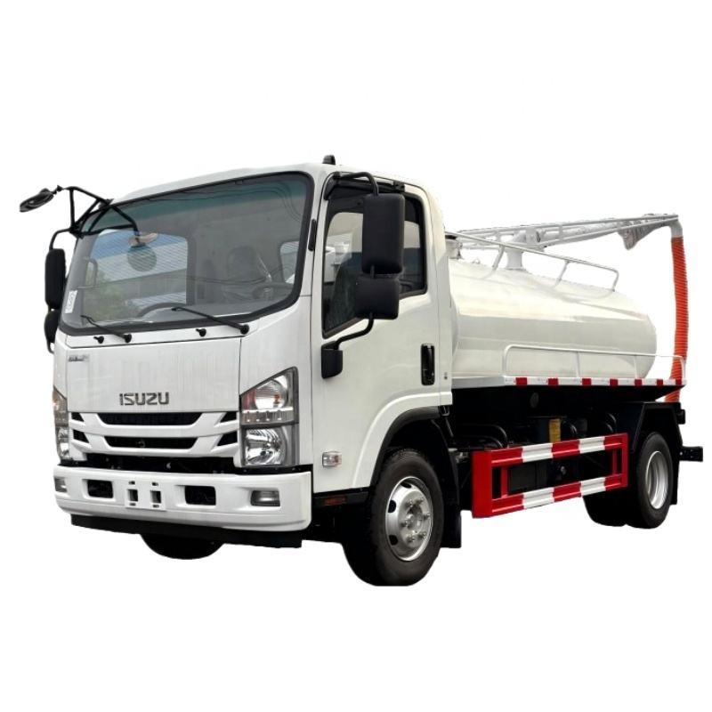 أفضل سعر 1suzu 5cbm شاحنة امتصاص البراز 4 * 2 براز شاحنة امتصاص الصرف الصحي شاحنة خزان التخلص